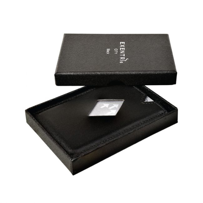 kortholder-gave-eske-svart